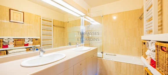 3 bedrooms Duplex in Paris, France No. 177818 8