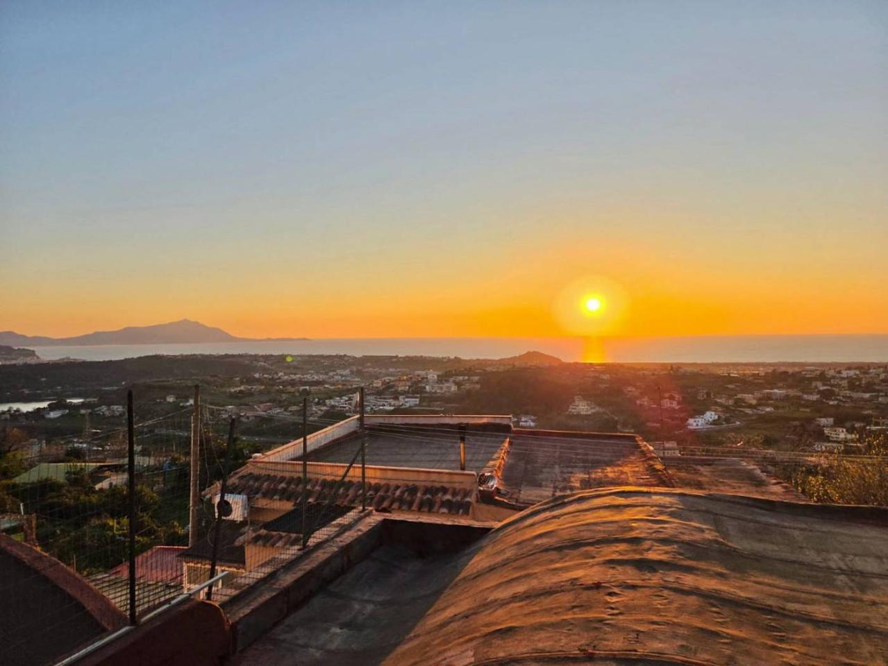 3-salle Maison à Pozzuoli, Italy No. 40995