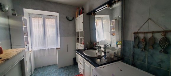 Casa de 4 dormitorios en Isere, France No. 199034 12