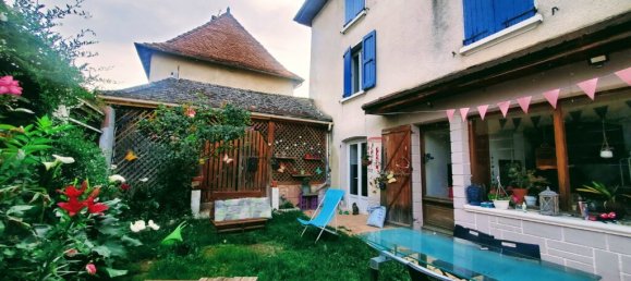 Casa de 4 dormitorios en Isere, France No. 199034 4