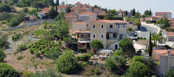 3 habitaciónes villa en venta en Paphos, Cyprus № 24589 4