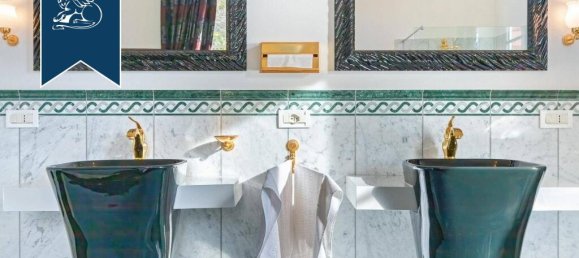 9 غرف نوم فيلا في Verbania, Italy رقم 316544 31