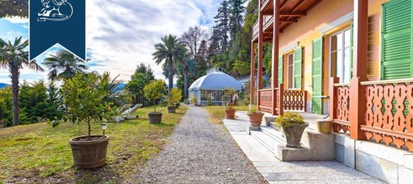 9 غرف نوم فيلا في Verbania, Italy رقم 316544 10