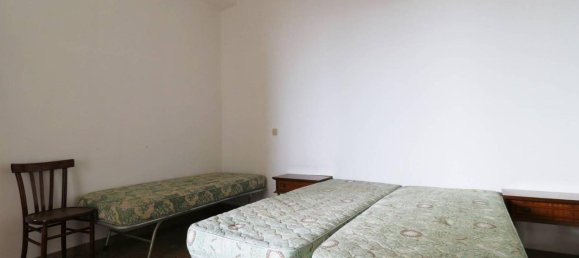 6 rooms House in Casal Velino, Italy No. 33751 9