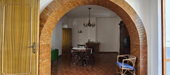 6 rooms House in Casal Velino, Italy No. 33751 4