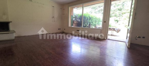 3 Schlafzimmer Villa in Correzzana, Italy, Nr. 288987 15
