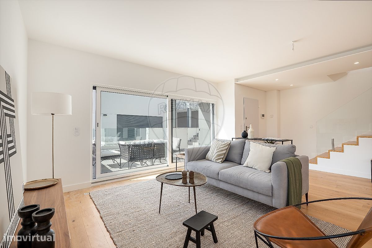 3 bedrooms House in Oeiras, Portugal No. 167265