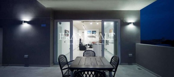 Квартира с 1 спальней в Сент-Джулианс, Мальта № 9697 3