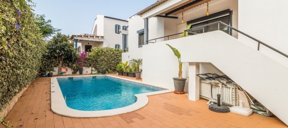 4 bedrooms Villa in Armacao de Pera, Portugal No. 90241 3