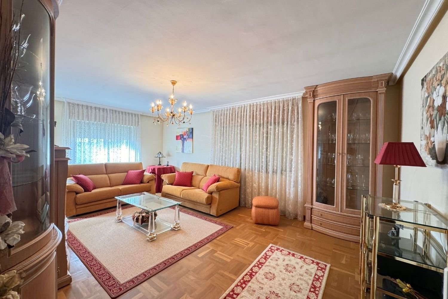 5 chambres Appartement à Leon, Spain No. 95377