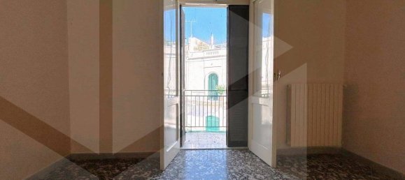 3-salle Maison à Triggiano, Italy No. 21440 6