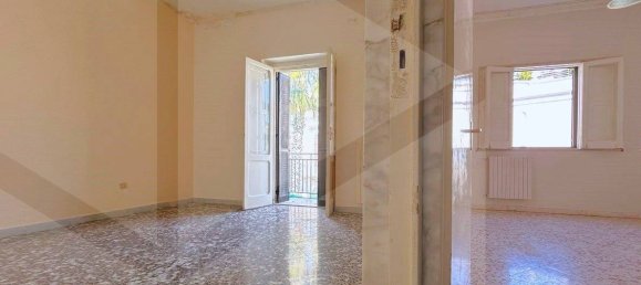 3-salle Maison à Triggiano, Italy No. 21440 5