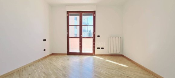 2 bedrooms Apartment in Arezzo, Italy No. 334675 7