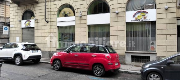 5 rooms Commercial property in Turin, Italy No. 208976 8