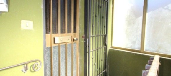 3 rooms Apartment in Bucine, Italy No. 90450 9