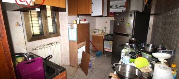 3 rooms Apartment in Bucine, Italy No. 90450 7