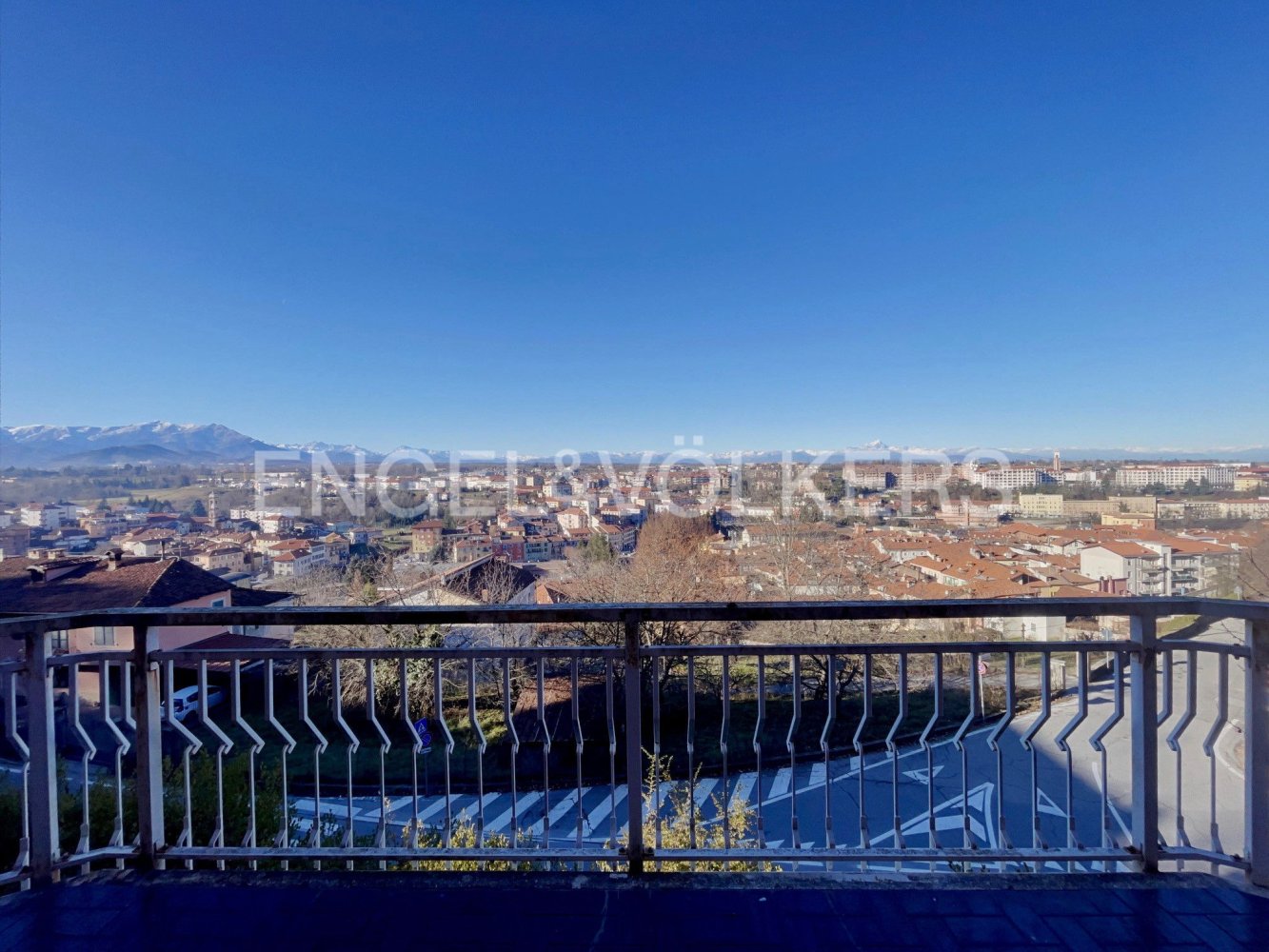 Villa de 7 dormitorios en Mondovì, Italy No. 127257