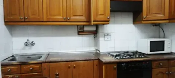 Квартира с 3 спальнями в Бургос, Испания № 182836 2