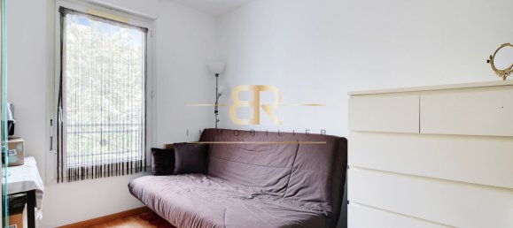 Apartamento de 2 dormitorios en Rosny-sous-Bois, France No. 167730 12