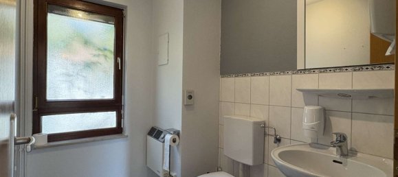 Bâtiment à Boblingen, Germany 352m² No. 369176 6