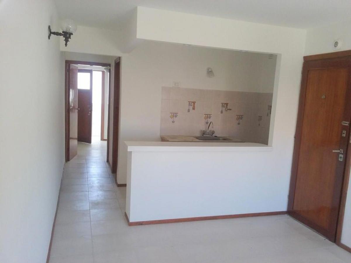 Studio in Buenos Aires, Argentina No. 83133