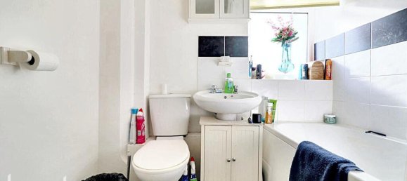 Квартира с 2 спальнями в Хайес, Великобритания № 5035 7