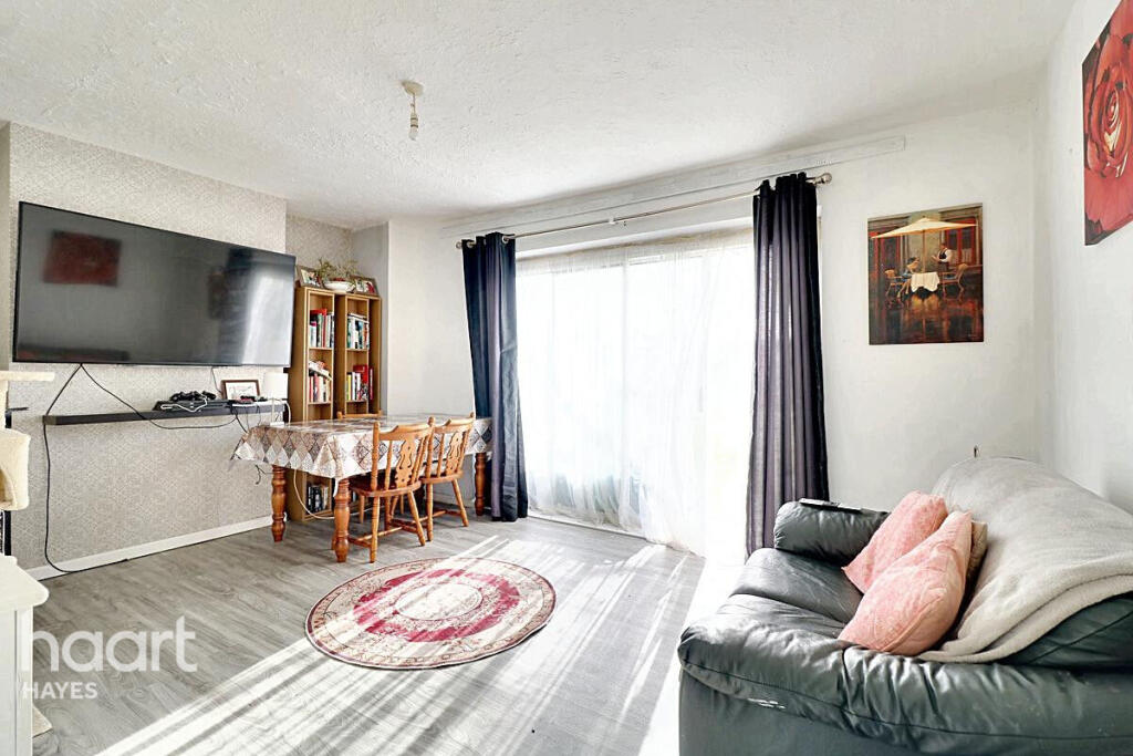 Квартира с 2 спальнями в Хайес, Великобритания № 5035