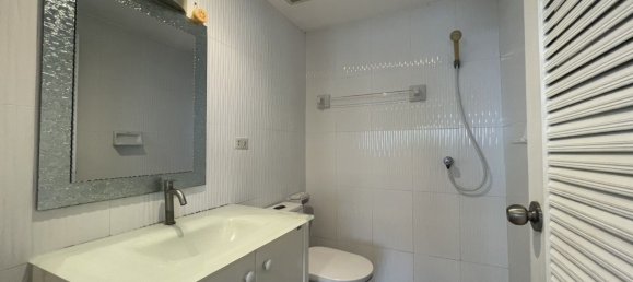 Apartamento com 3 quartos em condomínio em Watthana, Thailand N.º 77558 7