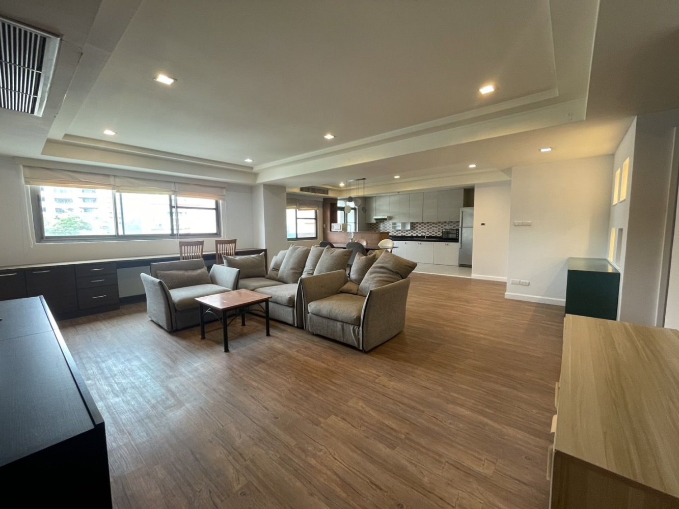 Apartamento com 3 quartos em condomínio em Watthana, Thailand N.º 77558