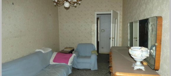 3 bedrooms Apartment in Turin, Italy No. 327701 19