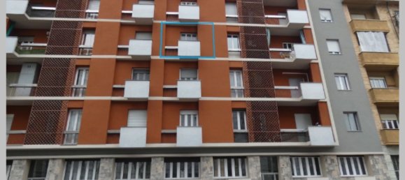3 bedrooms Apartment in Turin, Italy No. 327701 24