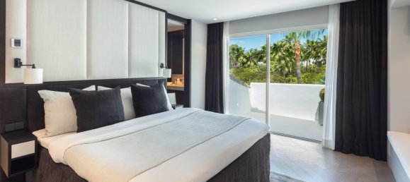 3 bedrooms Penthouse in Marbella, Spain No. 5410 13