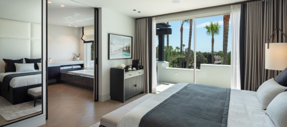 3 bedrooms Penthouse in Marbella, Spain No. 5410 10