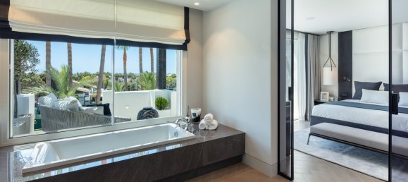 3 bedrooms Penthouse in Marbella, Spain No. 5410 8