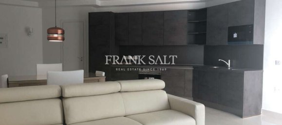 2 bedrooms Apartment in Gzira, Malta No. 4185 2