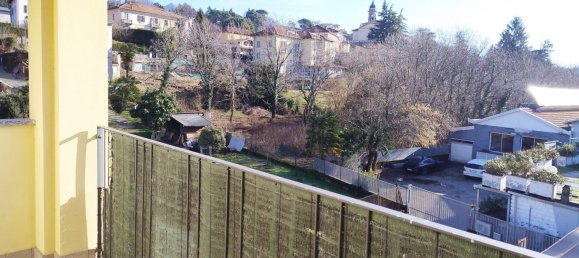 3-salle Appartement à Erba, Italy No. 130459 26