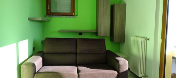 3-salle Appartement à Erba, Italy No. 130459 31