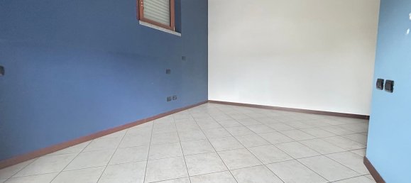 3-salle Appartement à Erba, Italy No. 130459 42