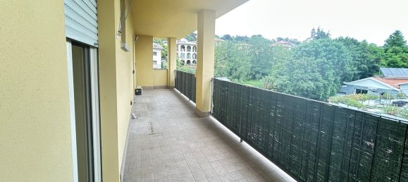 3-salle Appartement à Erba, Italy No. 130459 37