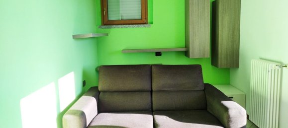 3-salle Appartement à Erba, Italy No. 130459 29