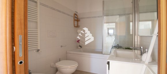 3 Schlafzimmer Wohnung in Pomezia, Italy, Nr. 369332 14