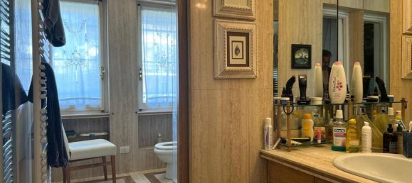 4 rooms Apartment in Rome, Italy No. 18588 29