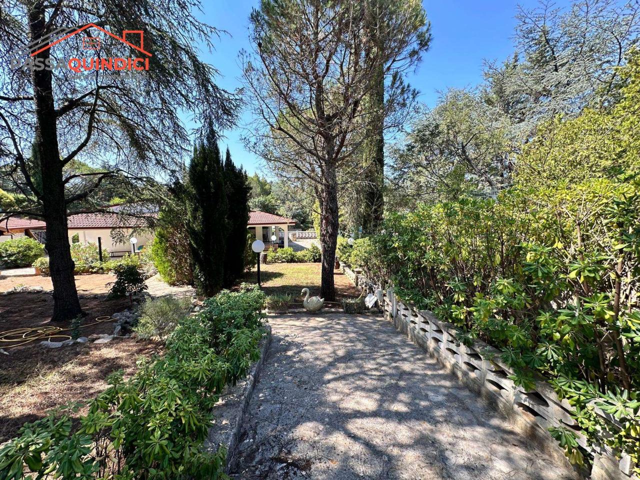 5 rooms Villa in Cassano delle Murge, Italy No. 233824