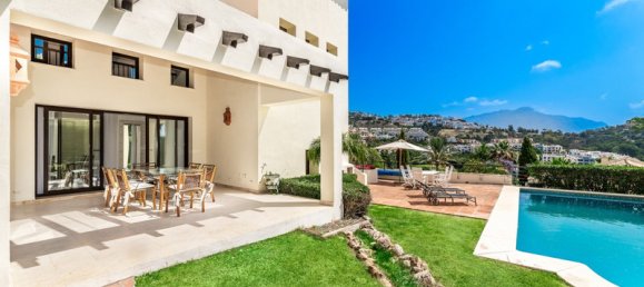 Villa de 4 dormitorios en Los Arqueros, Spain No. 19548 20