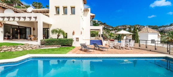 Villa de 4 dormitorios en Los Arqueros, Spain No. 19548 13