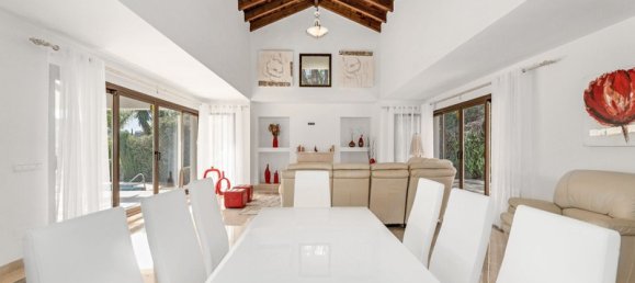 Villa de 4 dormitorios en Los Arqueros, Spain No. 19548 24