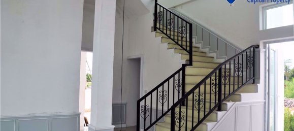 Café/restaurante de 4 dormitorios en Pattaya, Thailand No. 11760 3