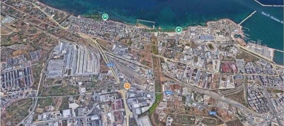 Apartamento de 2 habitaciónes en Bari, Italy No. 182951 15