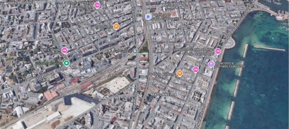 Apartamento de 2 habitaciónes en Bari, Italy No. 182951 10