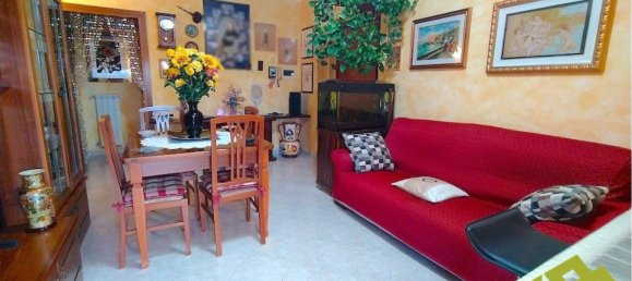 Apartamento de 4 divisões em Rosignano Marittimo, Italy N.º 132968 4